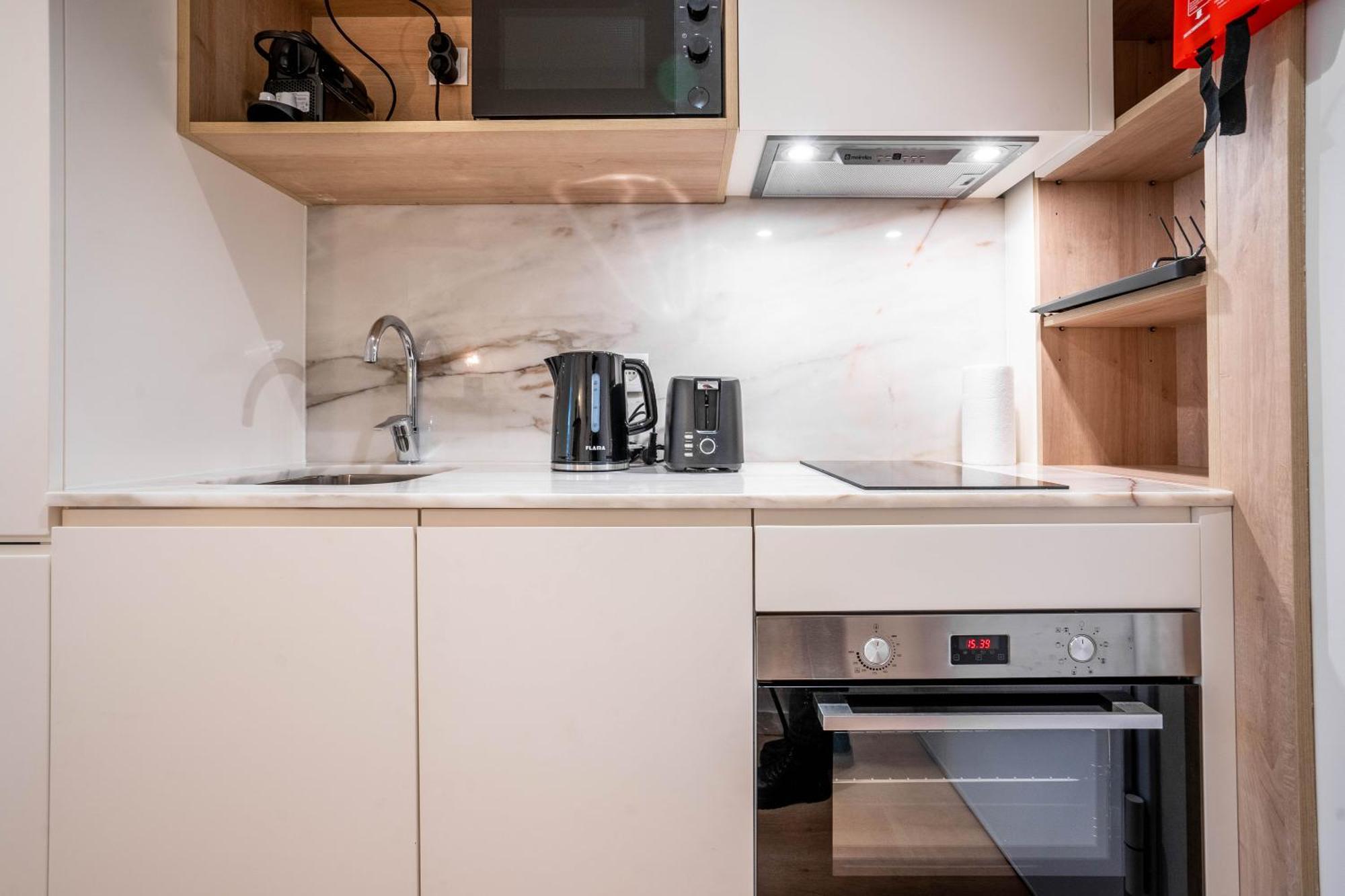Trindade Bliss: 1Br W/ Free Parking By Lovelystay Porto Exterior foto