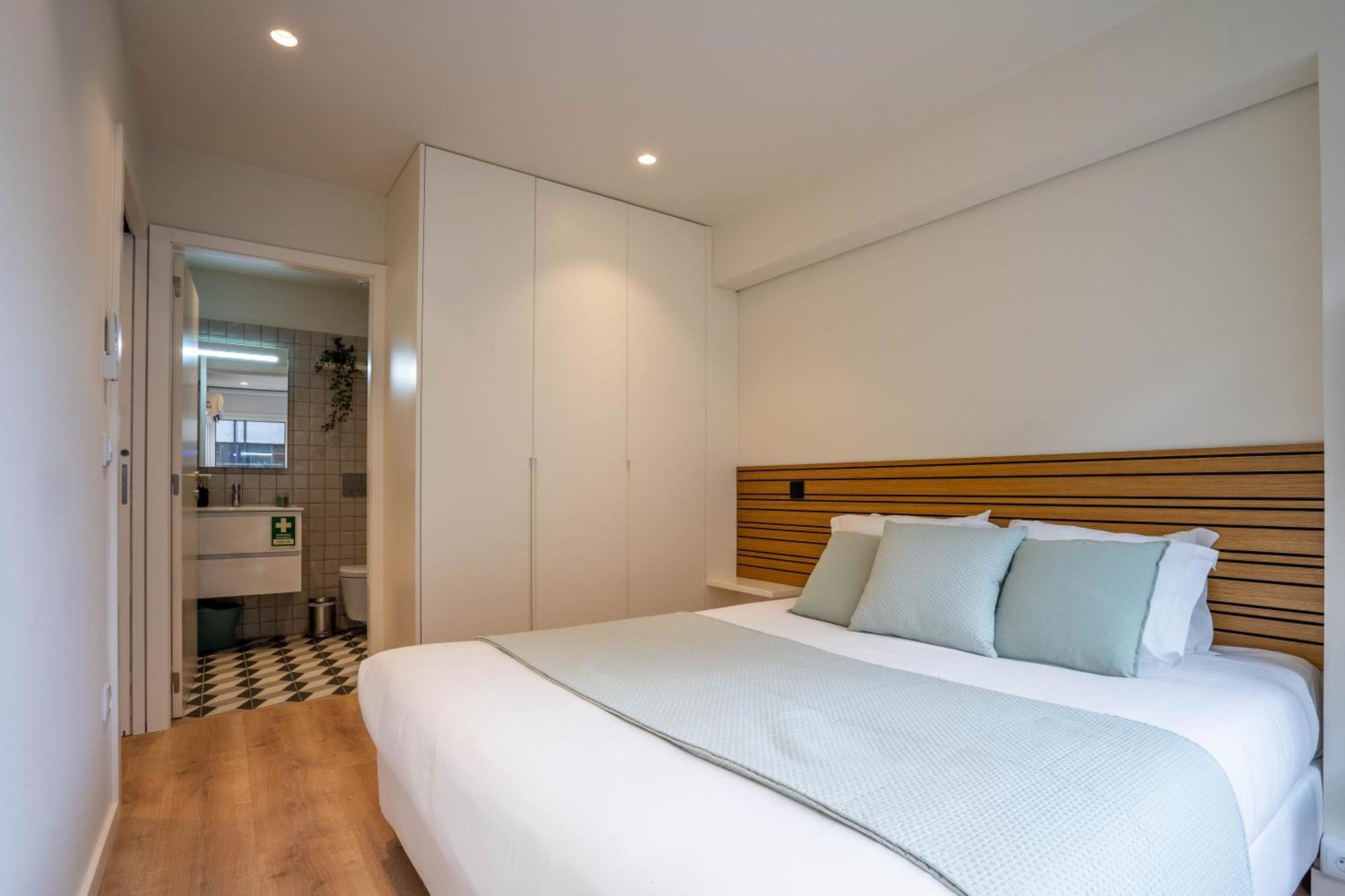 Trindade Bliss: 1Br W/ Free Parking By Lovelystay Porto Exterior foto